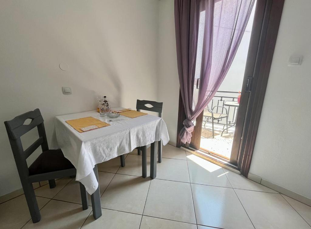 Samos - Kokkari - Eirini'S Studios Dış mekan fotoğraf