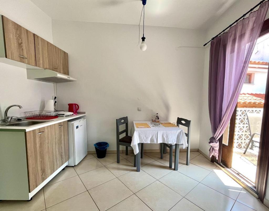 Samos - Kokkari - Eirini'S Studios Dış mekan fotoğraf
